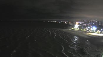 Weather camera view of Edgewater Beach.