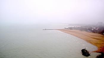 Weather camera view of Edgewater Beach.