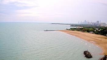 Weather camera view of Edgewater Beach.