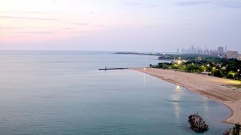 Weather camera view of Edgewater Beach.