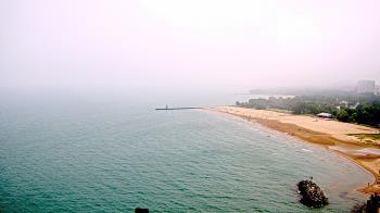 Weather camera view of Edgewater Beach.