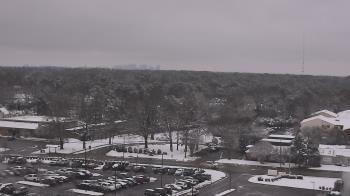 Weather camera view of Chippenham Hospital.