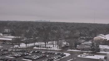 Weather camera view of Chippenham Hospital.