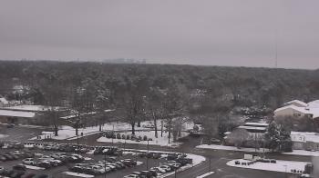 Weather camera view of Chippenham Hospital.