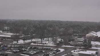 Weather camera view of Chippenham Hospital.