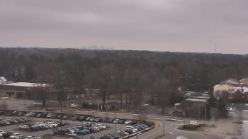 Weather camera view of Chippenham Hospital.