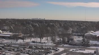 Weather camera view of Chippenham Hospital.