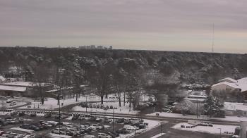 Weather camera view of Chippenham Hospital.