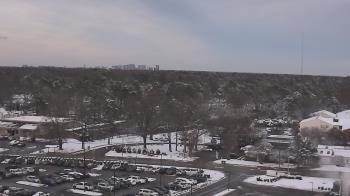Weather camera view of Chippenham Hospital.