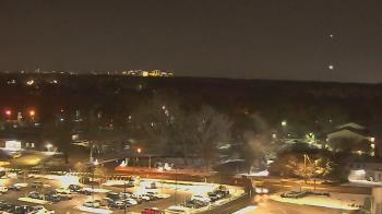 Weather camera view of Chippenham Hospital.