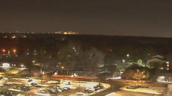 Weather camera view of Chippenham Hospital.