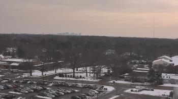 Weather camera view of Chippenham Hospital.