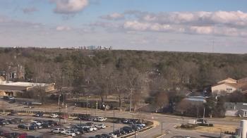 Weather camera view of Chippenham Hospital.