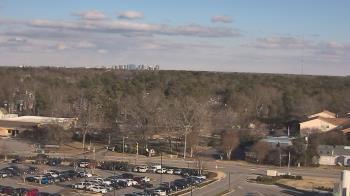 Weather camera view of Chippenham Hospital.