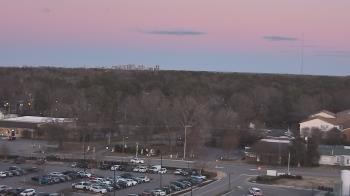 Weather camera view of Chippenham Hospital.