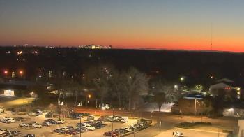 Weather camera view of Chippenham Hospital.