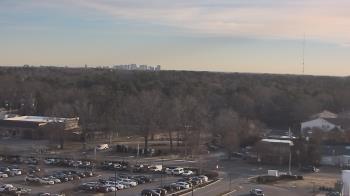 Weather camera view of Chippenham Hospital.