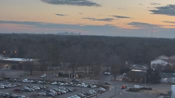 Weather camera view of Chippenham Hospital.