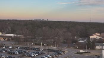 Weather camera view of Chippenham Hospital.