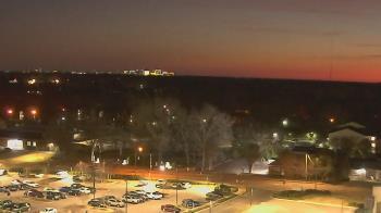 Weather camera view of Chippenham Hospital.