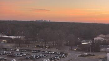 Weather camera view of Chippenham Hospital.