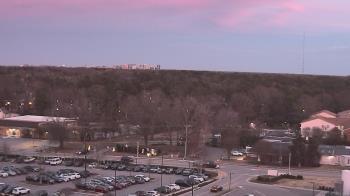 Weather camera view of Chippenham Hospital.