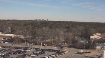 Weather camera view of Chippenham Hospital.