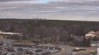 Weather camera view of Chippenham Hospital.