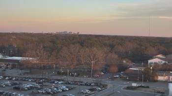 Weather camera view of Chippenham Hospital.