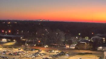 Weather camera view of Chippenham Hospital.