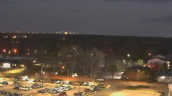 Weather camera view of Chippenham Hospital.