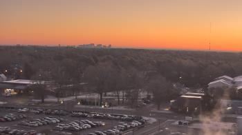 Weather camera view of Chippenham Hospital.