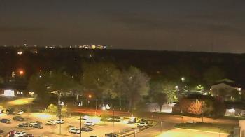 Weather camera view of Chippenham Hospital.