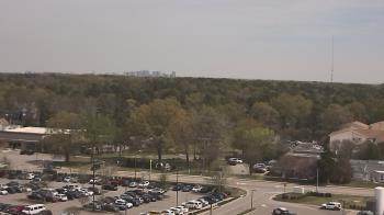 Weather camera view of Chippenham Hospital.
