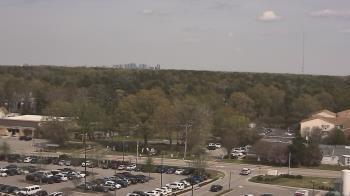 Weather camera view of Chippenham Hospital.