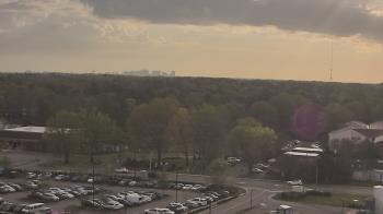 Weather camera view of Chippenham Hospital.