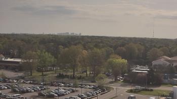 Weather camera view of Chippenham Hospital.