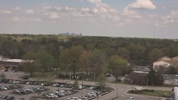 Weather camera view of Chippenham Hospital.