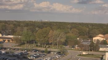 Weather camera view of Chippenham Hospital.