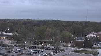 Weather camera view of Chippenham Hospital.