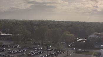 Weather camera view of Chippenham Hospital.