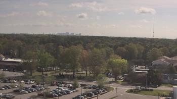 Weather camera view of Chippenham Hospital.