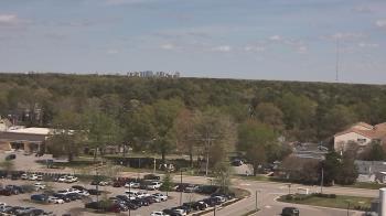Weather camera view of Chippenham Hospital.