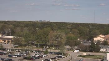 Weather camera view of Chippenham Hospital.