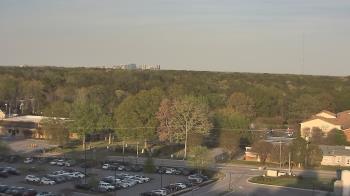Weather camera view of Chippenham Hospital.