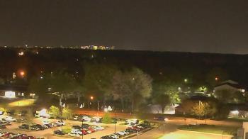 Weather camera view of Chippenham Hospital.