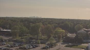 Weather camera view of Chippenham Hospital.