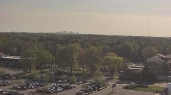 Weather camera view of Chippenham Hospital.