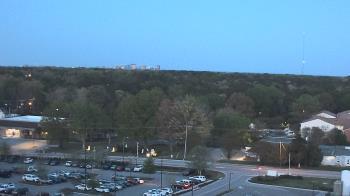 Weather camera view of Chippenham Hospital.