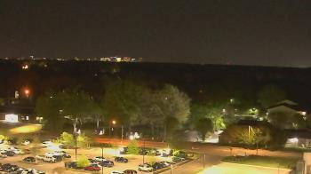 Weather camera view of Chippenham Hospital.